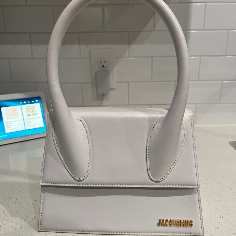 Jacquemus Le Grand Chiquito **AUTHENTIC**